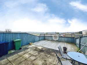 Photo 1- click for photo gallery